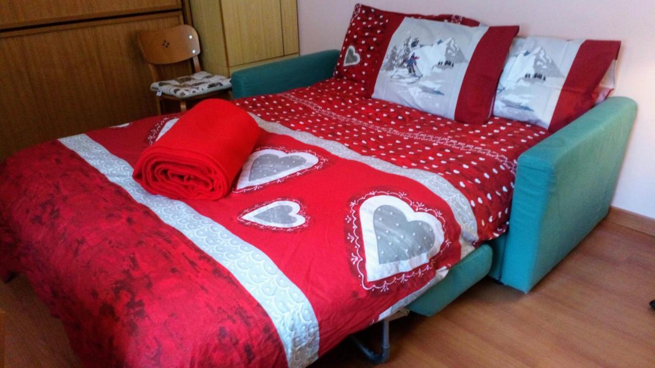 Giomein Sporting Red House Breuil-Cervinia Bagian luar foto